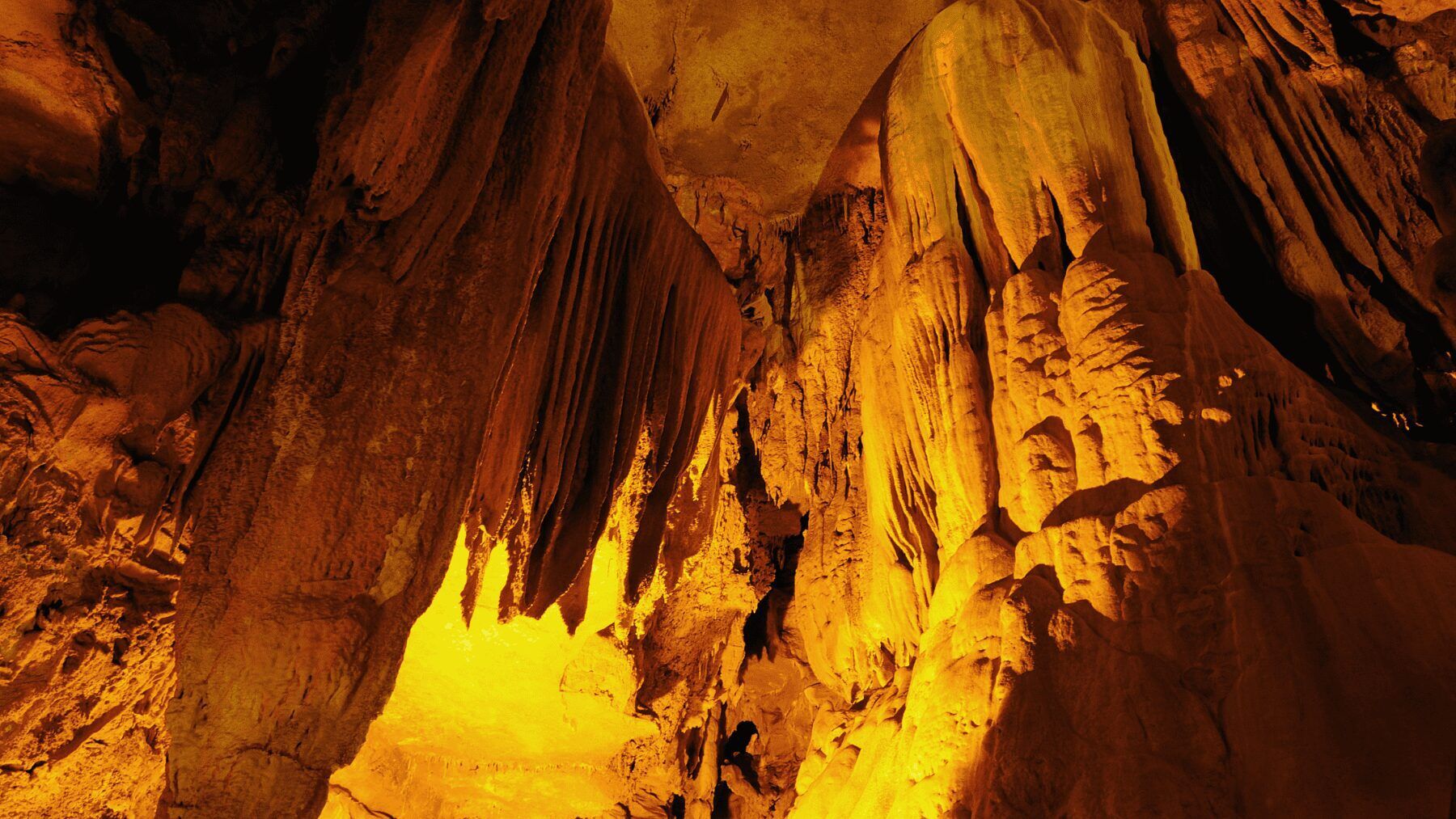 Explore Bristol Caverns:  Adventure!